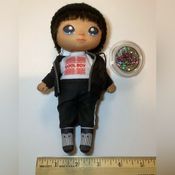 NA NA NA SURPRISE SPARKLE ANDRE AVALANCHE DOLL - Picture 3 of 6